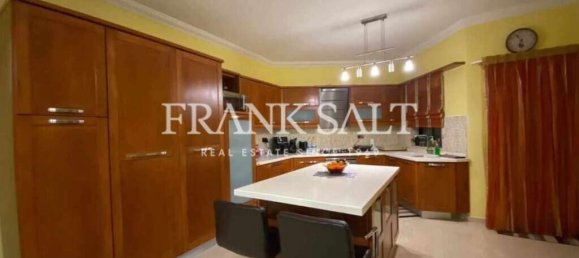 3 bedrooms Apartment in Zejtun, Malta No. 1164 3