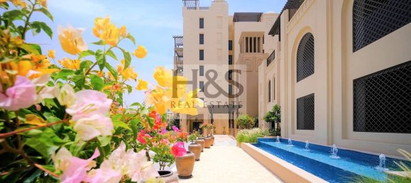Apartamento de 4 dormitorios en Umm Suqeim, UAE No. 16574 12