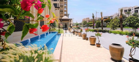 Apartamento de 4 dormitorios en Umm Suqeim, UAE No. 16574 13