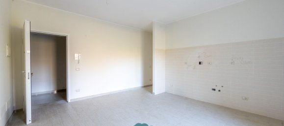 Studio in Zagarolo, Italy, Nr. 8853 16