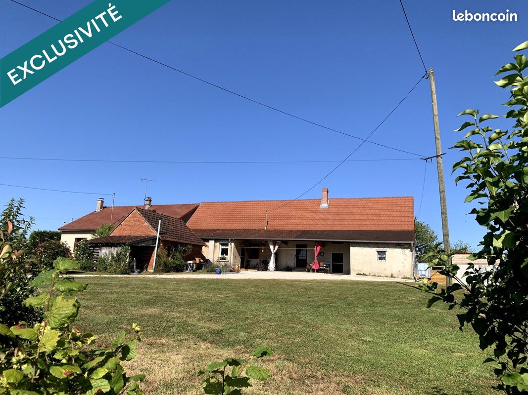 2 bedrooms House in Sagy, France No. 289875