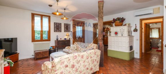 4 غرف نوم فيلا في Mirano, Italy رقم 373425 22