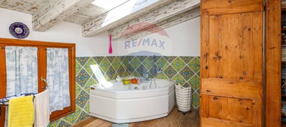 4 غرف نوم فيلا في Mirano, Italy رقم 373425 30