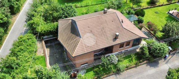 8 rooms Villa in Avigliana, Italy No. 30176 3