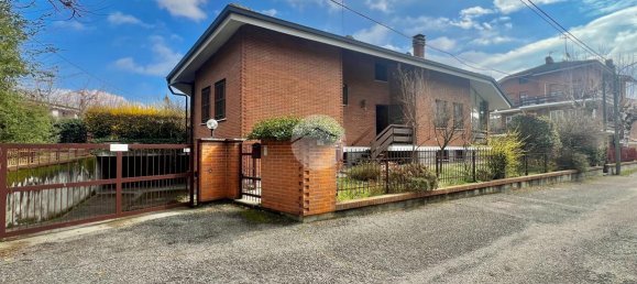 8 rooms Villa in Avigliana, Italy No. 30176 9