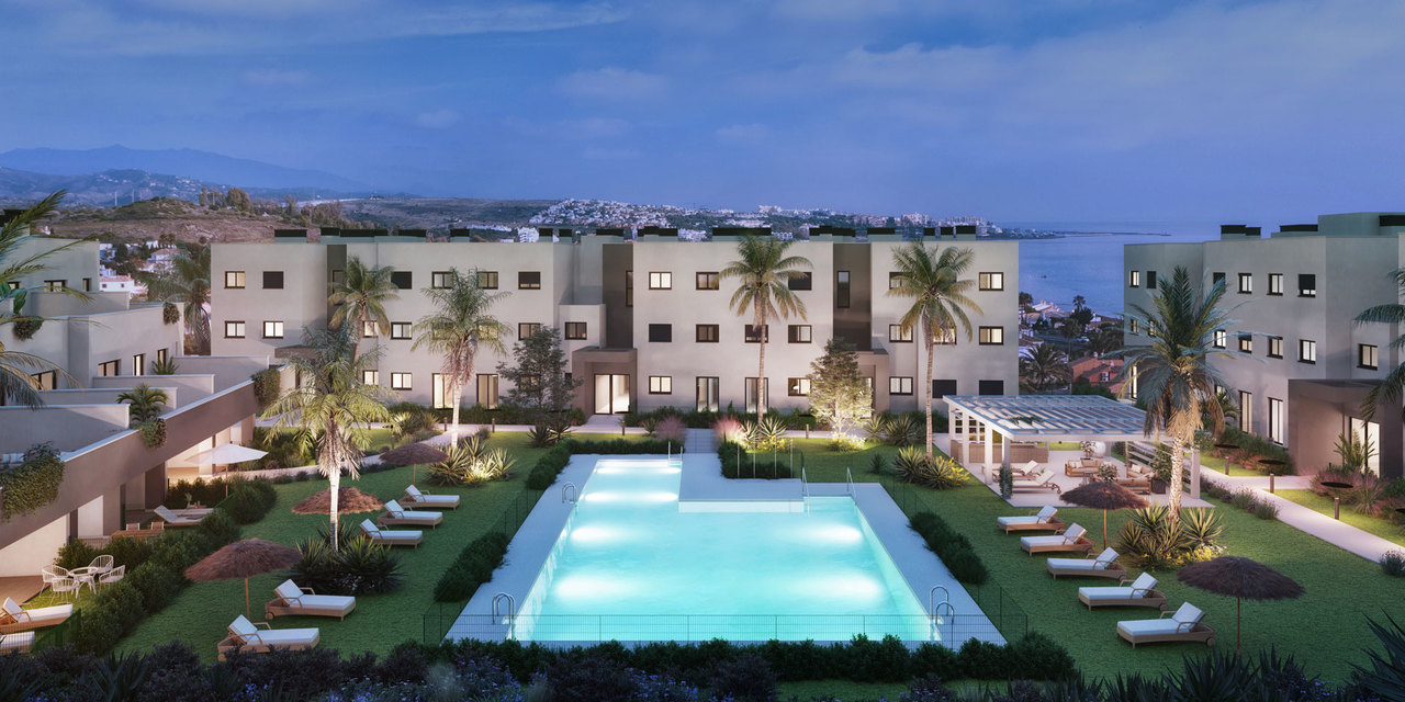 2 bedrooms Apartment in Estepona, Spain No. 2427