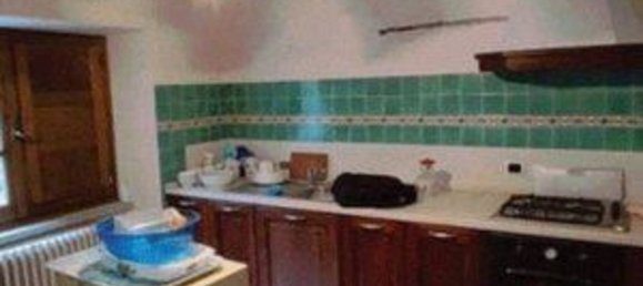 3 rooms Apartment in Fivizzano, Italy No. 49134 16