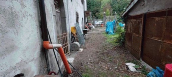 3 rooms Apartment in Fivizzano, Italy No. 49134 2