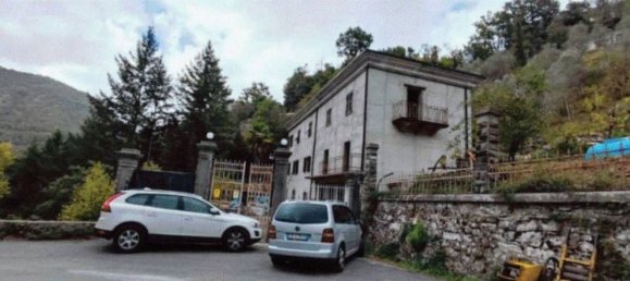 3 rooms Apartment in Fivizzano, Italy No. 49134 12