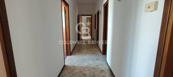 3 bedrooms Apartment in Brindisi, Italy No. 263757 4