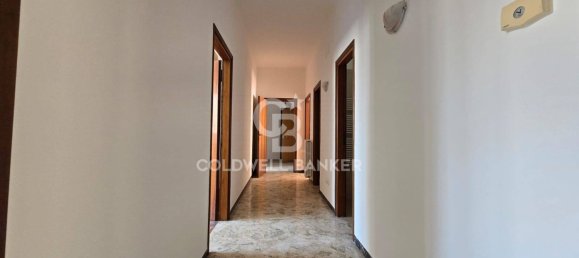 3 bedrooms Apartment in Brindisi, Italy No. 263757 5