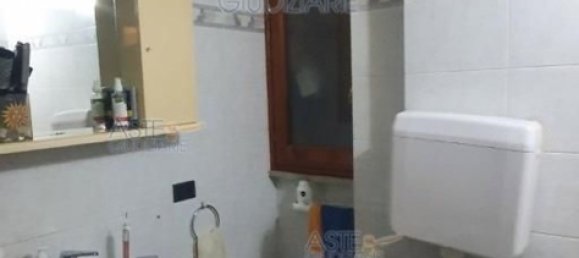 5 rooms Apartment in Alba Adriatica, Italy No. 25728 7