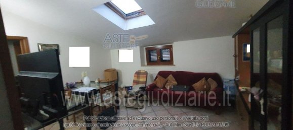5 rooms Apartment in Alba Adriatica, Italy No. 25728 3