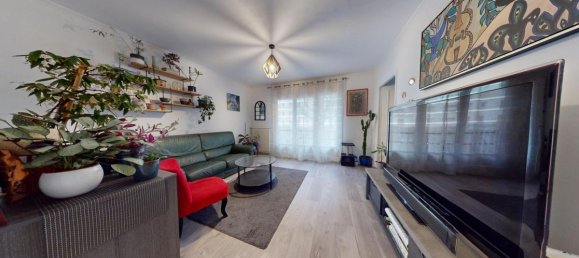 3 bedrooms Apartment in Houilles, France No. 168636 2