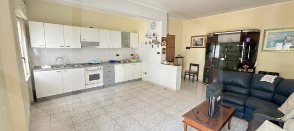 4 rooms Apartment in Matera, Italy No. 28719 14