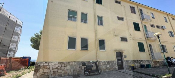 4 rooms Apartment in Matera, Italy No. 28719 12