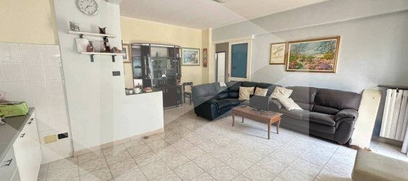 4 rooms Apartment in Matera, Italy No. 28719 5