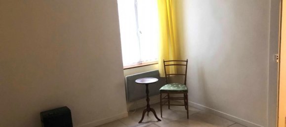 2 Schlafzimmer Haus in Sougeres-en-Puisaye, France, Nr. 205209 12