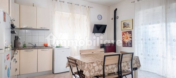 2 bedrooms Apartment in Rome, Italy No. 349069 3