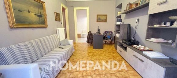 3 rooms Apartment in Turin, Italy No. 209311 4