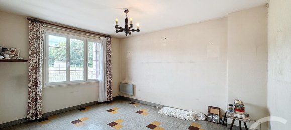 3 Schlafzimmer Haus in Theillay, France, Nr. 260338 4