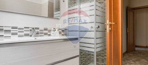 1 bedroom Apartment in Busto Arsizio, Italy No. 270502 4