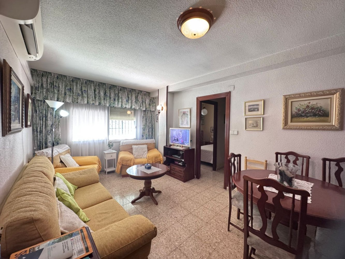 Квартира с 3 спальнями в Аликанте, Испания № 133458