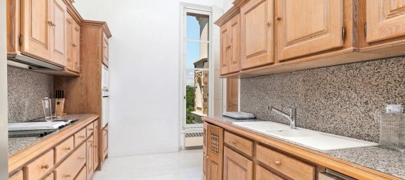 4 bedrooms Apartment in Saint-Tropez, France No. 192023 5