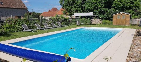 Casa de 9 dormitorios en Nalliers, France No. 37929 3