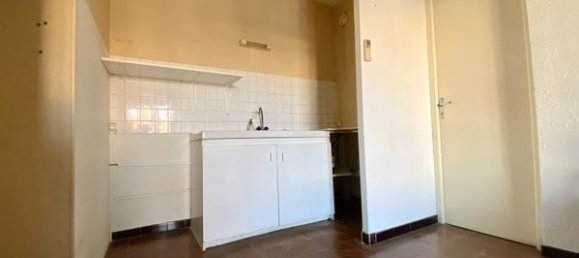 Studio in Palavas-les-Flots, France No. 282757 7