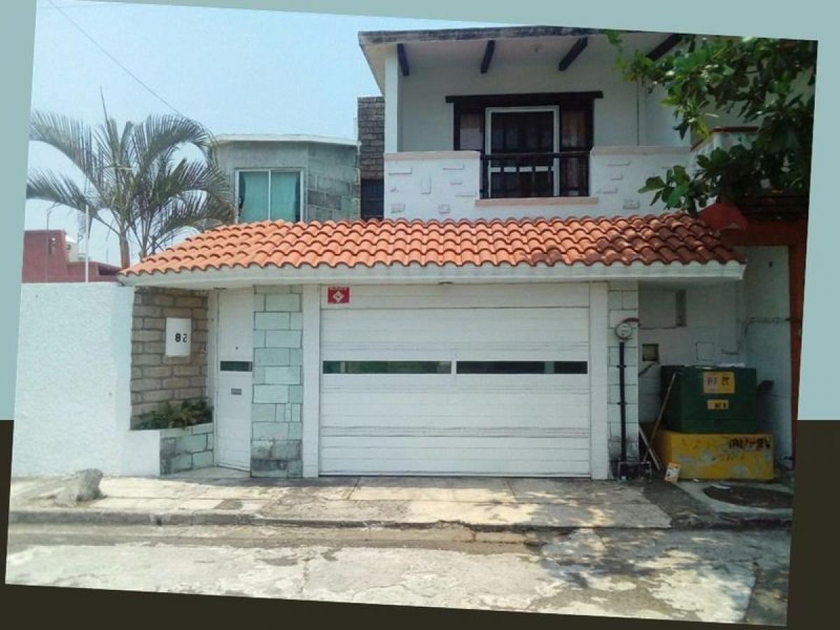 Casa de 4 dormitorios en Veracruz, Mexico No. 226880