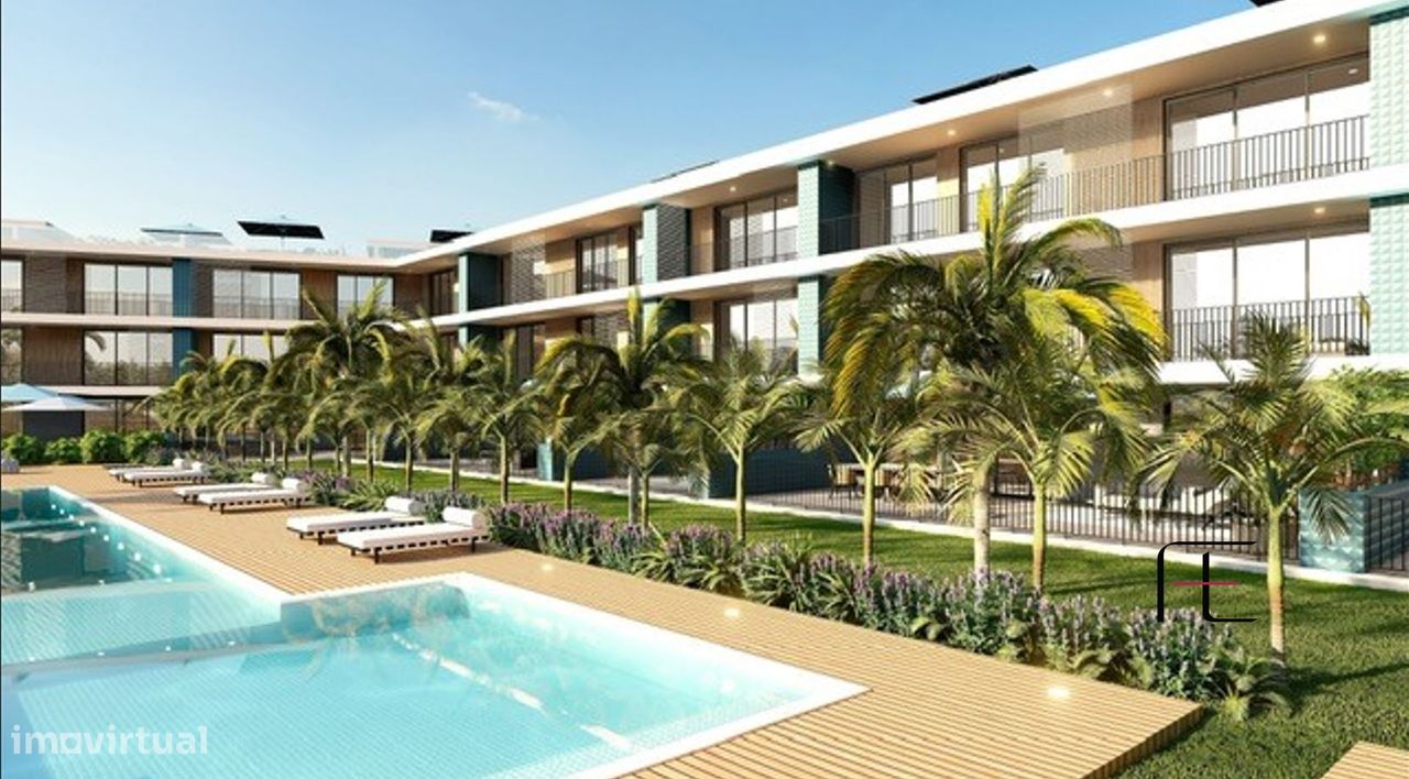  قطعة أرض في Quelfes, Portugal 9108متر مربع رقم 107834