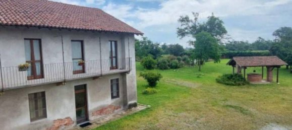 Gewerbliche Immobilie in Cassolnovo, Italy 9572m², Nr. 315025 8