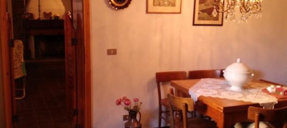 Дом с 5 комнатами в Монтеренцио, Италия № 265081 2