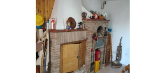 Дом с 5 комнатами в Монтеренцио, Италия № 265081 4