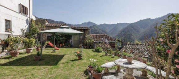 6 bedrooms House in Lucca, Italy No. 87581 6