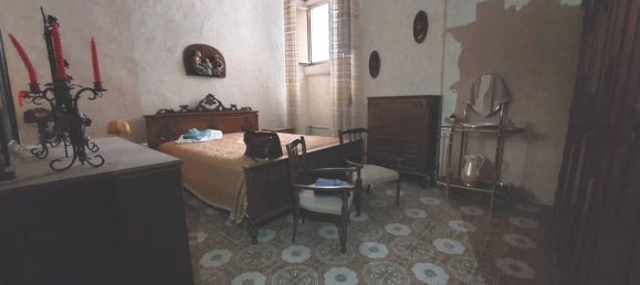 4 rooms Apartment in Foggia, Italy No. 265707 6