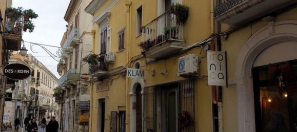 4 rooms Apartment in Foggia, Italy No. 265707 3