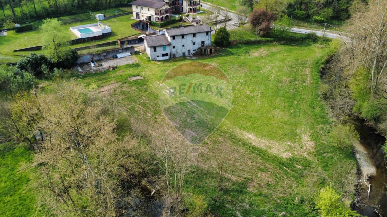 5-Zimmer Haus in Costa Masnaga, Italy, Nr. 323764