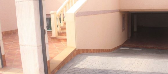 3 bedrooms Townhouse in Torrevieja, Spain No. 185128 2