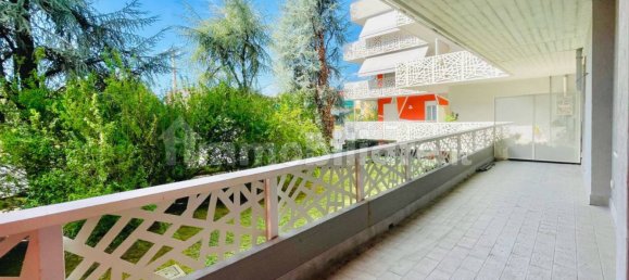 3 Schlafzimmer Wohnung in Brescia, Italy, Nr. 379848 15