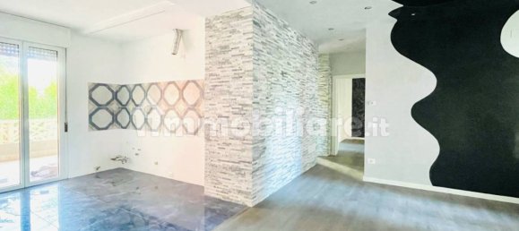 3 Schlafzimmer Wohnung in Brescia, Italy, Nr. 379848 18