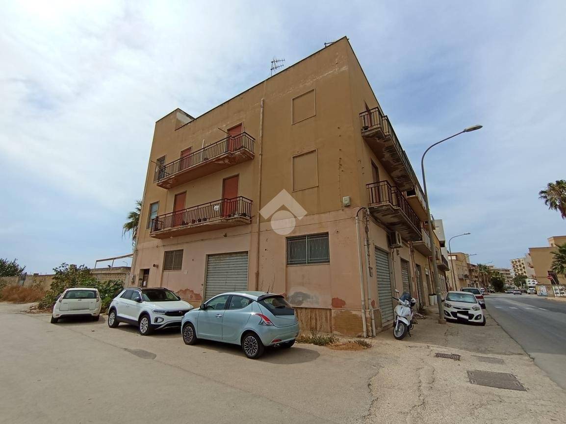 2 bedrooms Apartment in Mazara del Vallo, Italy No. 152058