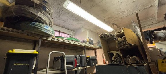 Склад 49м² в Милан, Италия № 263159 9