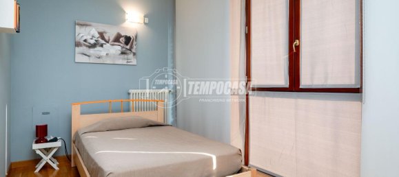 3 rooms Apartment in Reggio Emilia, Italy No. 173996 13