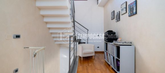 3 rooms Apartment in Reggio Emilia, Italy No. 173996 12