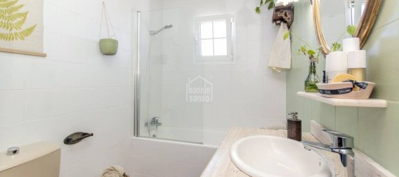 4 bedrooms Villa in Es Castell, Spain No. 12695 9