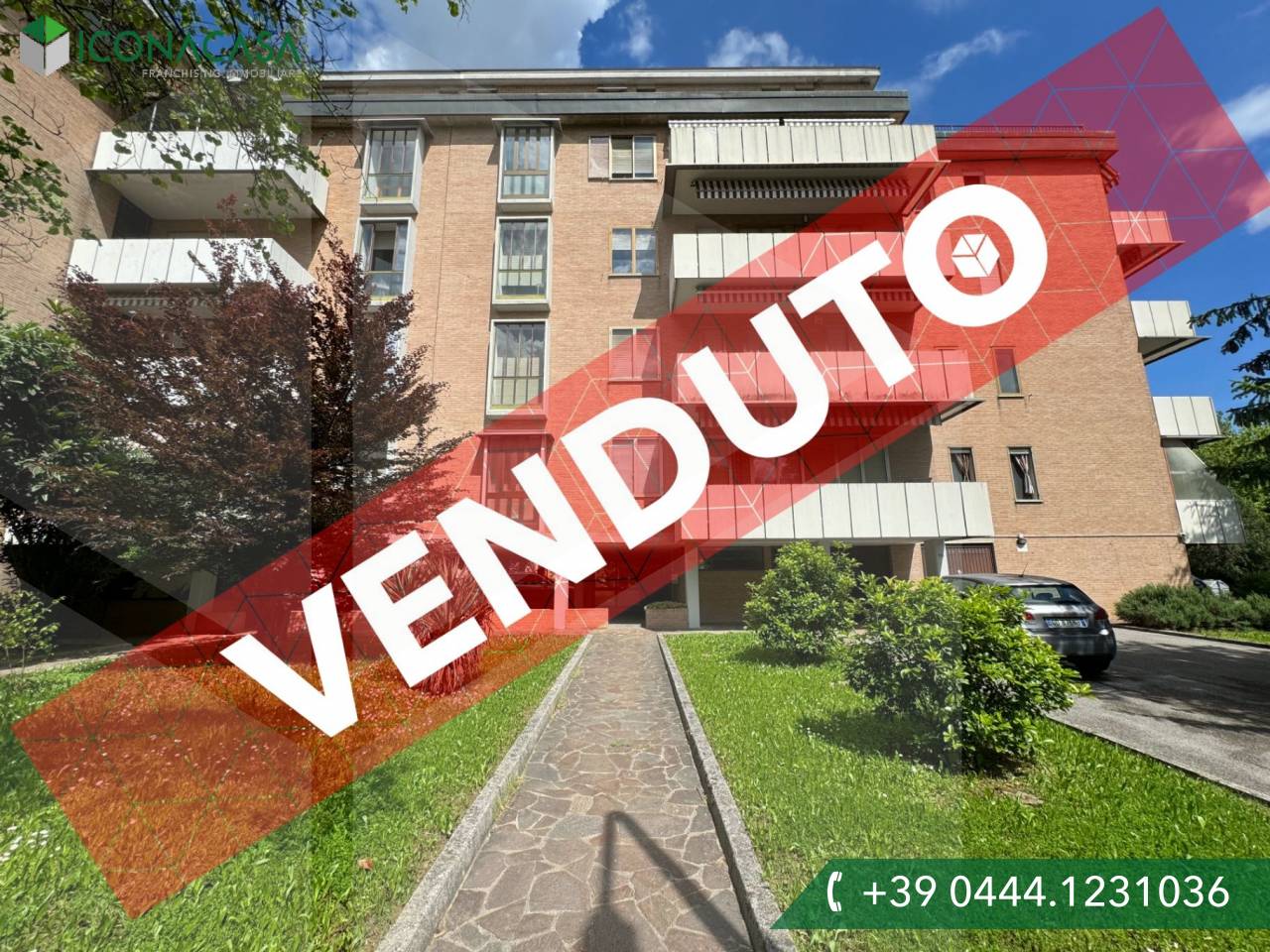 7 rooms Apartment in Vicenza, Italy No. 18481