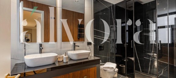 3 bedrooms Apartment in Madrid, Spain No. 84850 18