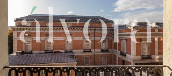 3 bedrooms Apartment in Madrid, Spain No. 84850 3